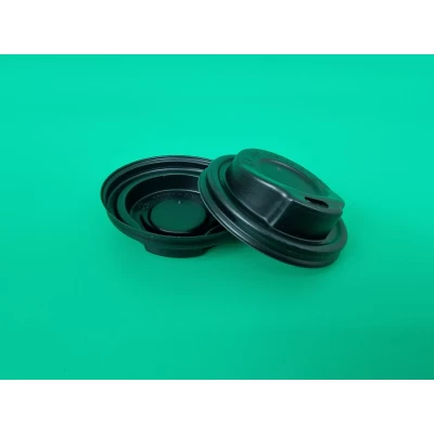 Крышка для стакана бумажного Ø70 чёрный Днепр (на объём 175 мл Маэстро) 50шт./уп. Крышка для стакана бумажного Ø70 чёрный Днепр (на объём 175 мл Маэстро) 50шт./уп.