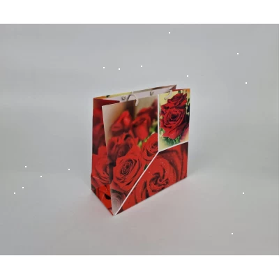 Пакет бумажный подарочный квадратный 23*24*10(артKV-001) (12 шт)