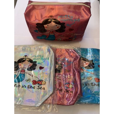 Косметичка женская