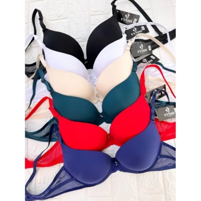 Гладкий бюстгальтер на поролоне С 3906 Гладкий бюстгальтер на поролоне С 3906