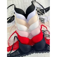 Ажурный бюстгальтер на тонком поролоне В 905