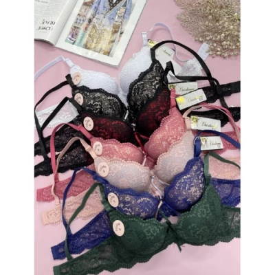 Кружевной бюстгальтер на поролоне B 6571 Кружевной бюстгальтер на поролоне B 6571