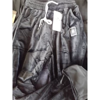 Брюки женские велюровые с карманами, с пчелой 2XL - 5XL Kenalin