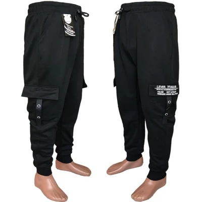 Брюки спортивные мужские с накладными карманами. Размеры 46, 48, 50, 52, 54. В упаковке 5 шт. одного цвета. Ткань трикотаж. Брюки спортивные мужские с накладными карманами. Размеры 46, 48, 50, 52, 54. В упаковке 5 шт. одного цвета. Ткань трикотаж.