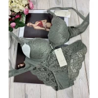 Комплект нижнего белья В 947