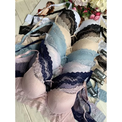 Бюстгальтер на тонком поролоне без костей С 8103, белый, серо-розовый