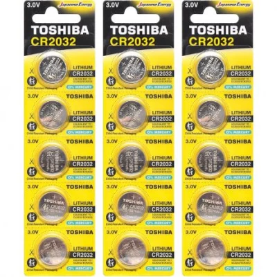 Батарейка Toshiba таблетка CR 2032