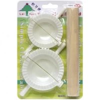 Форма для ліплення вареників пластик 658