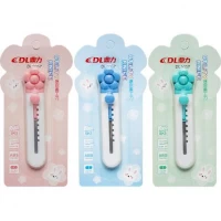 Ніж канцелярський міні Квіточка DL3057