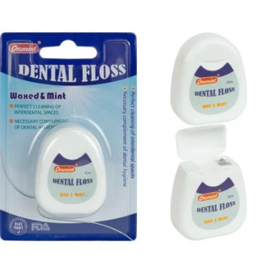 Зубна нитка 4×5 см ORAMINT 50м на блістері E208
