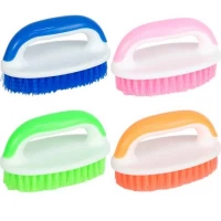 Щітка праска універсальна 820