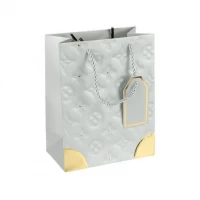 Пакет подарунковий 26х32х12см з тисненням та золотим декором SILVER HL-1896