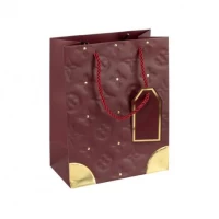 Пакет подарунковий 26х32х12см з тисненням та золотим декором JUJUBE RED HL-1901