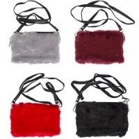 Косметичка из искусственного меха 8123-1 19*12см