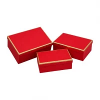 Набір подарункових коробок 3шт із золотим кантом 7023-48-Red