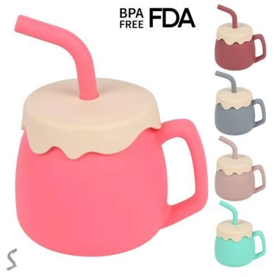 Чашка-поилка силиконовая с трубочкой 