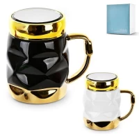 Чашка с закручивающейся крышкой 