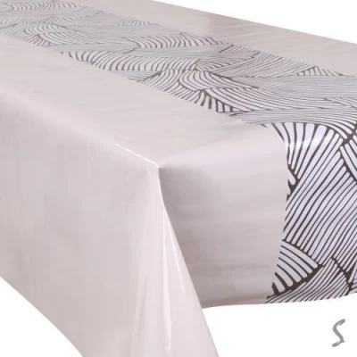 Клеенка ПВХ 3-хсл. глянцевая на тканевой основе Glossy 1.37*20м