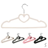 Вешалка с велюровым покрытием 