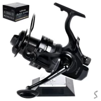 Катушка карповая с бэйтранером 