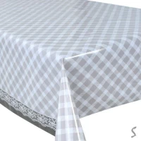 Клеенка ПВХ 3-хсл. глянцевая на тканевой основе Glossy 1.37*20м