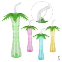 Стакан с крышкой и трубочкой 