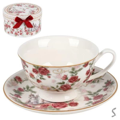 Чашка с блюдцем 