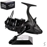 Катушка карповая с бэйтранером 