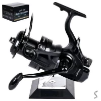 Катушка карповая с бэйтранером 