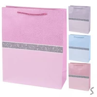 Пакет подарочный бумажный M 