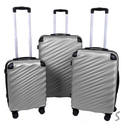 Чемодан пластик 20/24/28