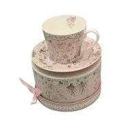 Чашка с блюдцем 