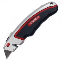 Нож с выдвижным трапециевидным лезвием, металлический корпус прорезиненный Intertool HT-0516