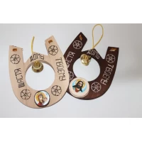 Подкова деревянная 