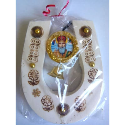 Подкова деревянная