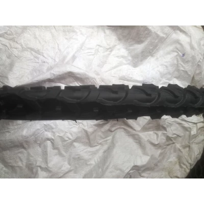 Покрышка  GENERAL 20 шипованная