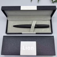 Подарочная ручка в коробке Lion (черная матовая) RP-382