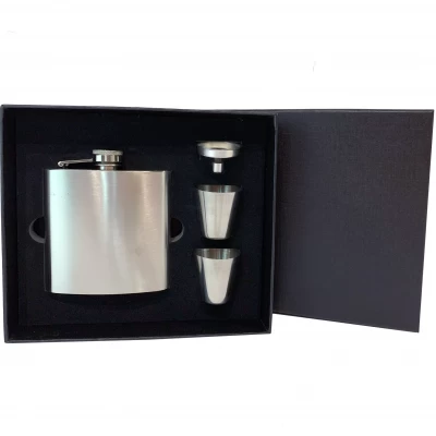 Подарочный набор с фляжкой 177 мл и рюмками 30 мл BOX-6