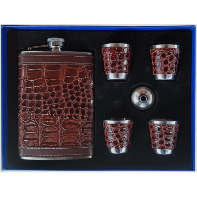 Подарочный набор фляга 9 унций + 4 рюмки по 30 мл + воронка TZ-51-4 Подарочный набор фляга 9 унций + 4 рюмки по 30 мл + воронка TZ-51-4