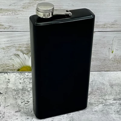 Компактная фляга (385 мл) в современном минималистичном дизайне DFH-13A Black