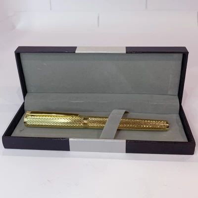 Элегантная ручка Lion в подарочном футляре RP-255G