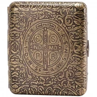 Металлический портсигар с гравировкой «Крест святого Бенедикта» HL-702 / 7023