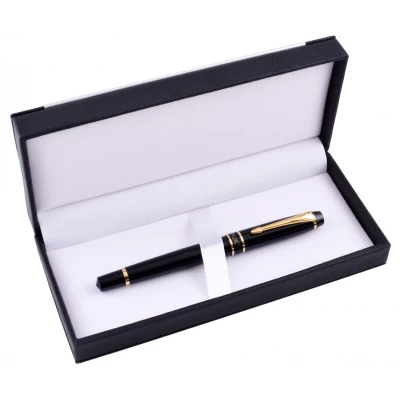 Шариковая ручка в подарочном футляре, черная с золотыми вставками Honest RP-2021