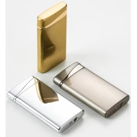 Зажигалка газовая в подарочной коробке