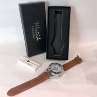 Многофункциональные наручные часы с встроенной зажигалкой 