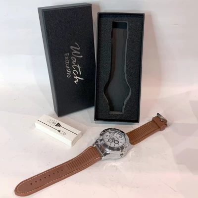 Многофункциональные наручные часы с встроенной зажигалкой 