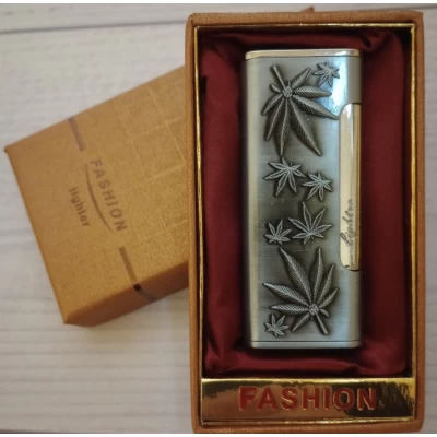 Зажигалка подарочная (острое пламя 