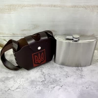 Фляга из нержавеющей стали в кожаном чехле (Объем 950 мл/ 32 oz) Герб Украины KPT-32 A