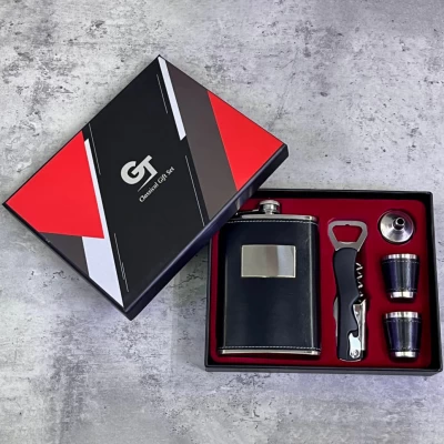 Подарочный набор фляга / штопор / стопки / лейка XT-3