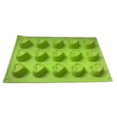 Форма силиконовая для выпечки Сердце№2 из 15 шт